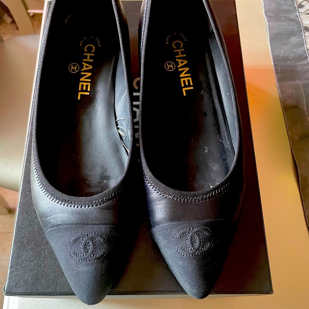 Chanel women shoes size 39